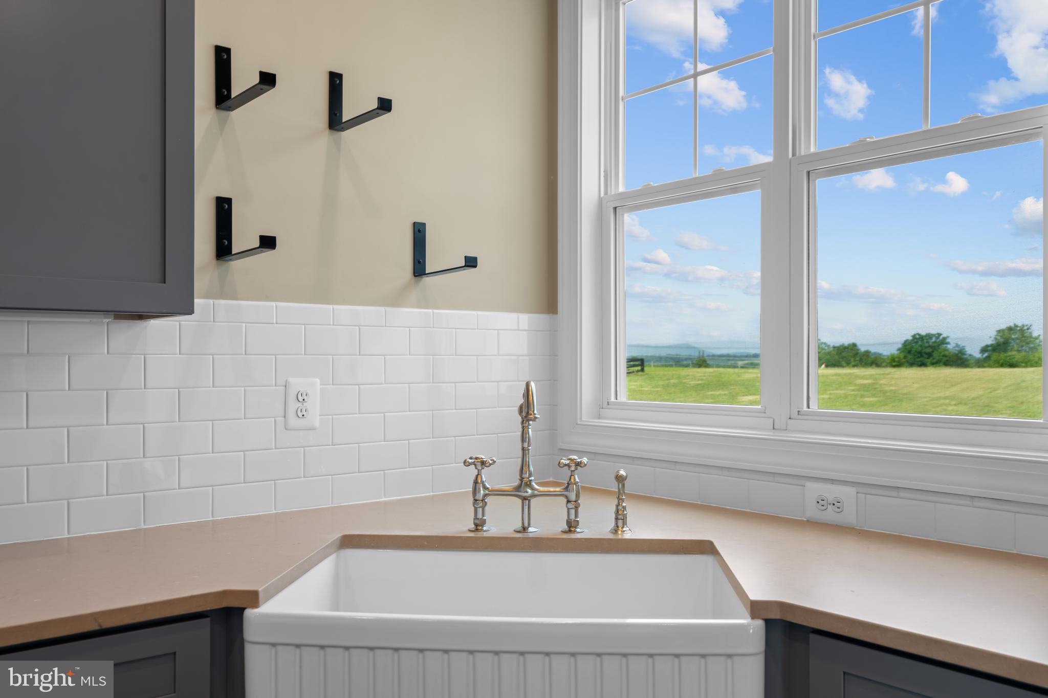 HITES VIEW ESTATES - Residential