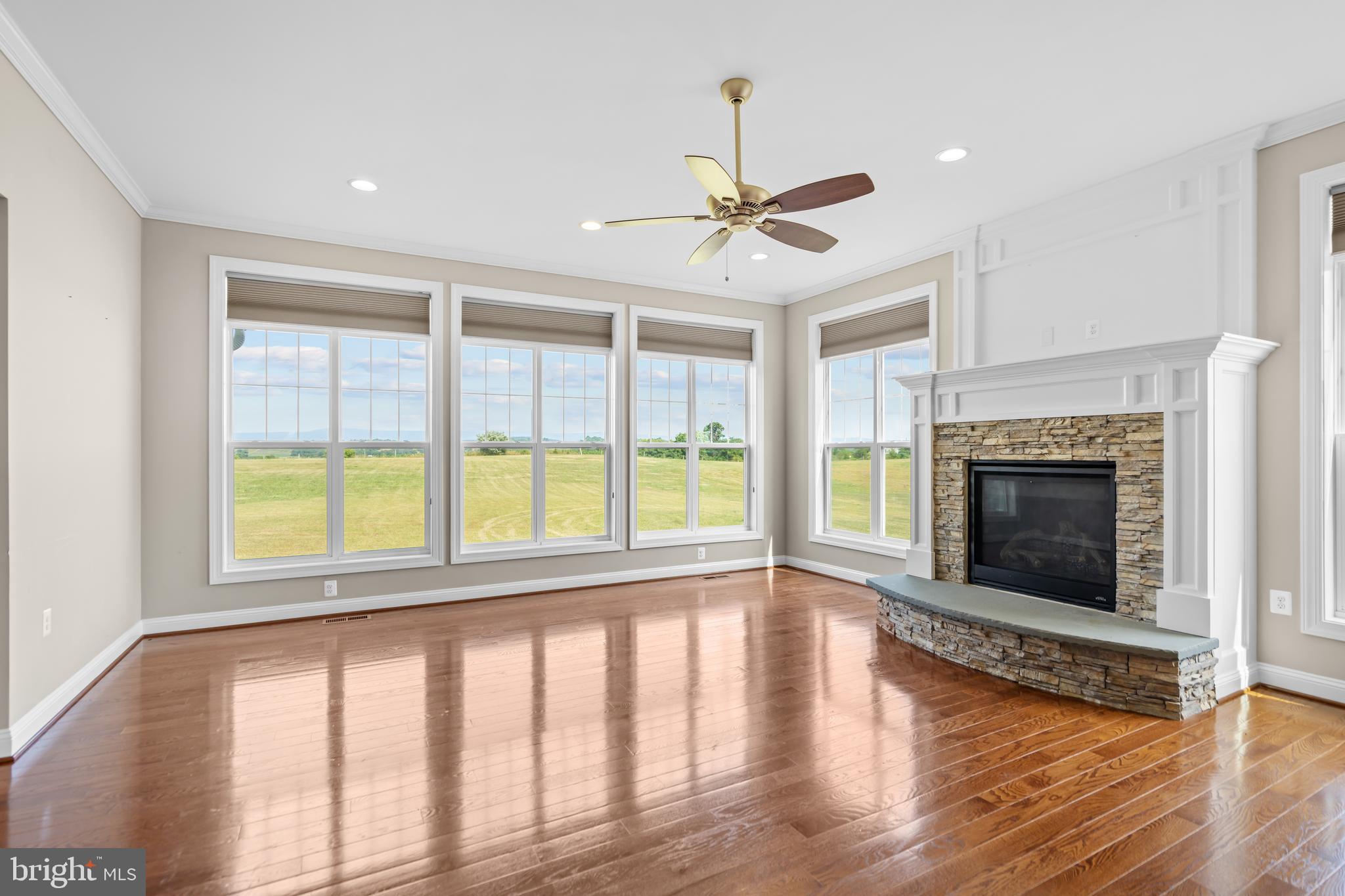 HITES VIEW ESTATES - Residential