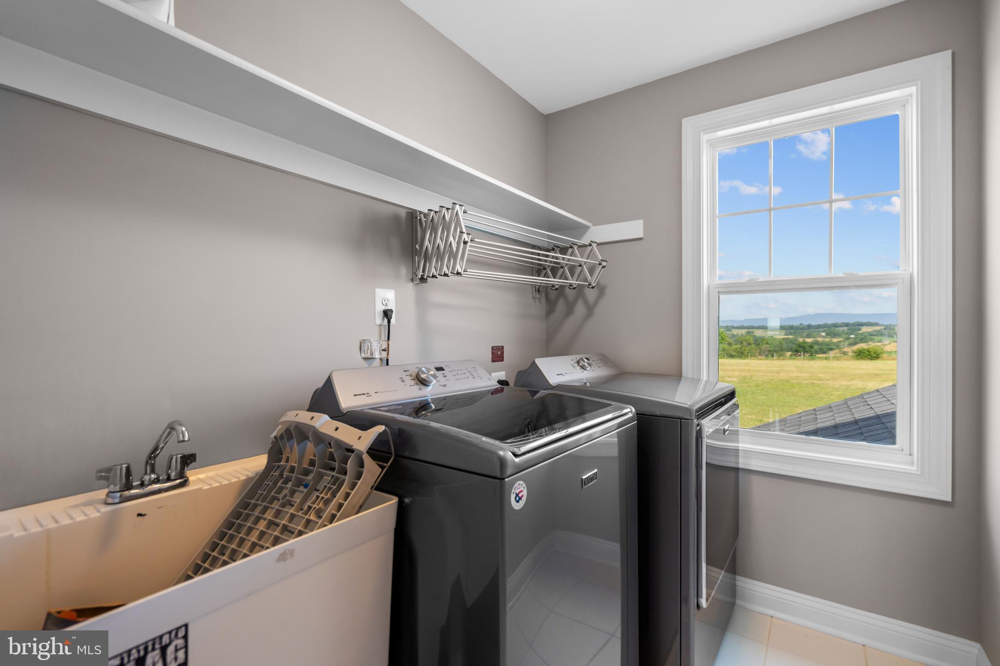 HITES VIEW ESTATES - Residential