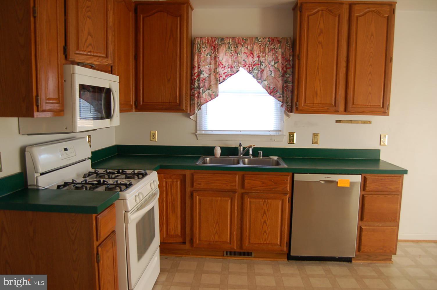 LEE'S HILL - Residential