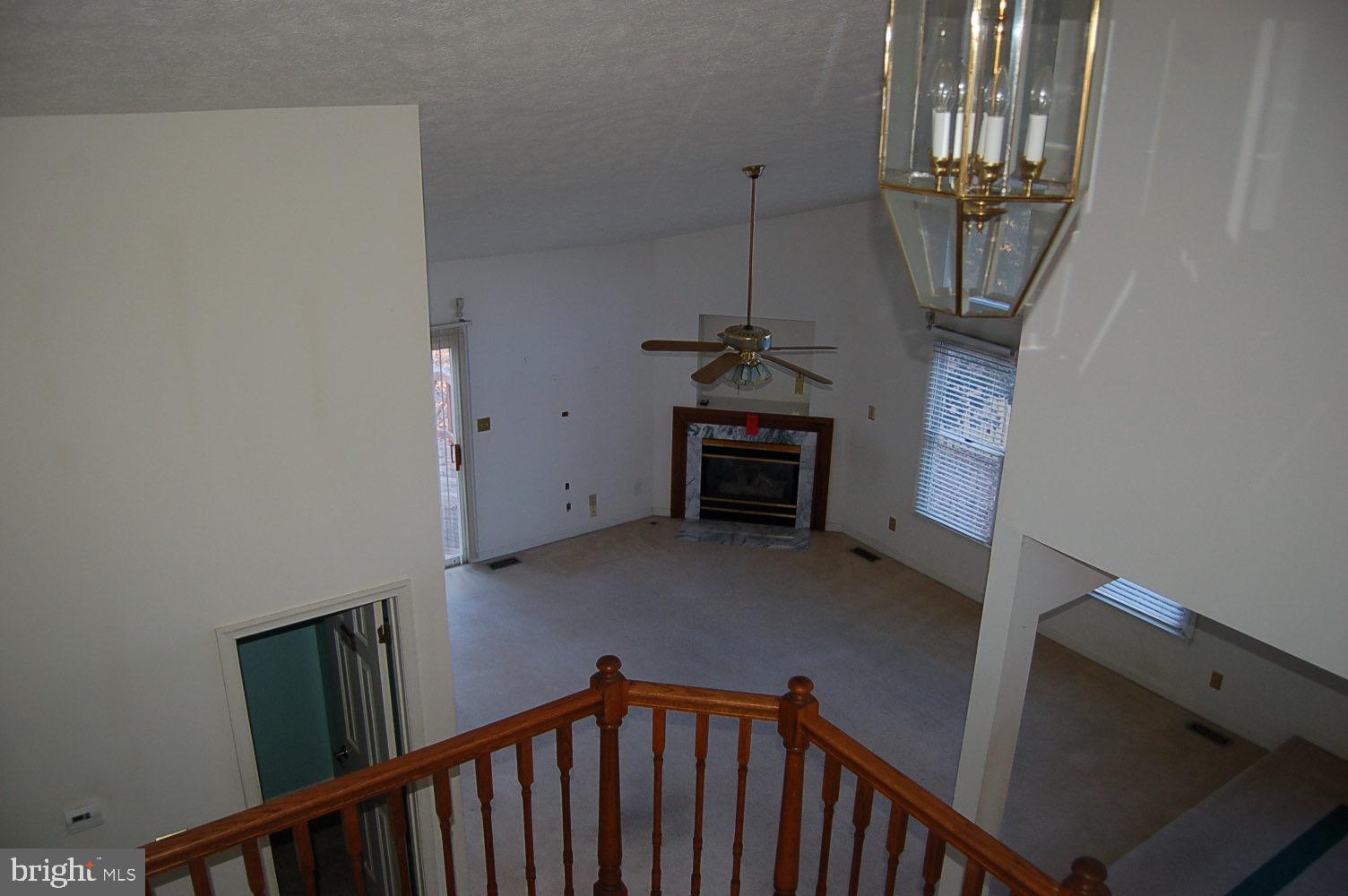 LEE'S HILL - Residential