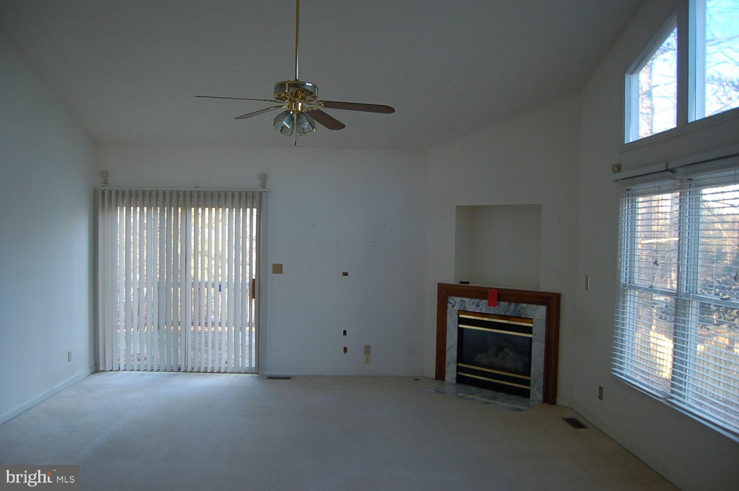 LEE'S HILL - Residential