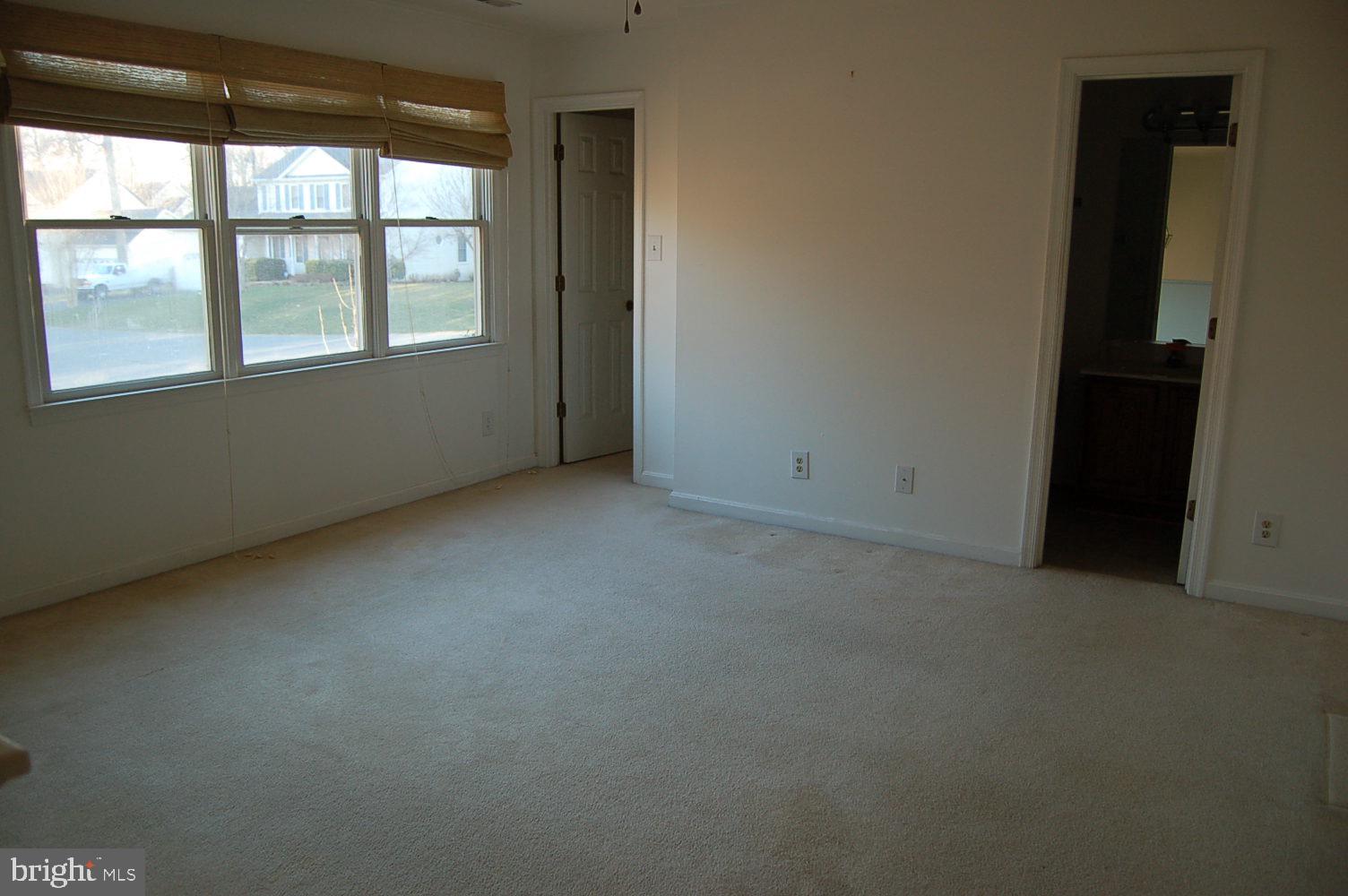 LEE'S HILL - Residential