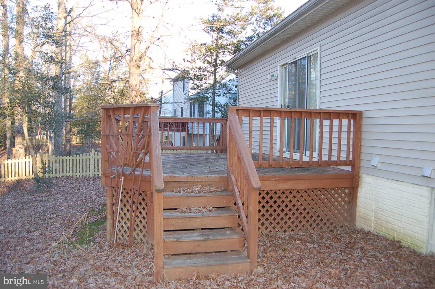 LEE'S HILL - Residential