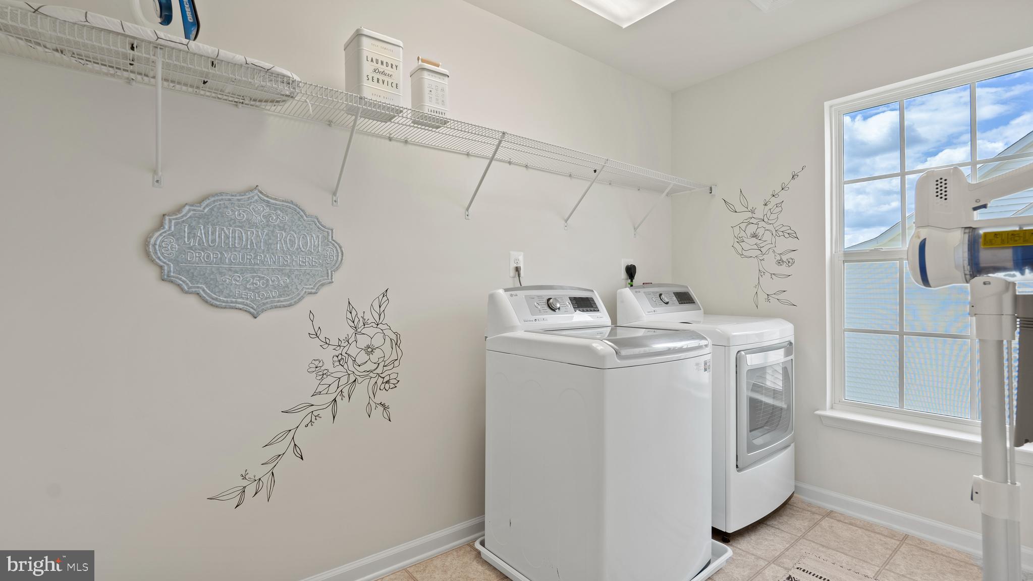 CAYDEN RIDGE - Residential