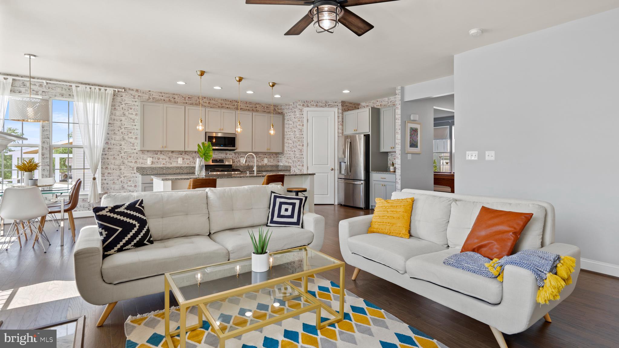 CAYDEN RIDGE - Residential