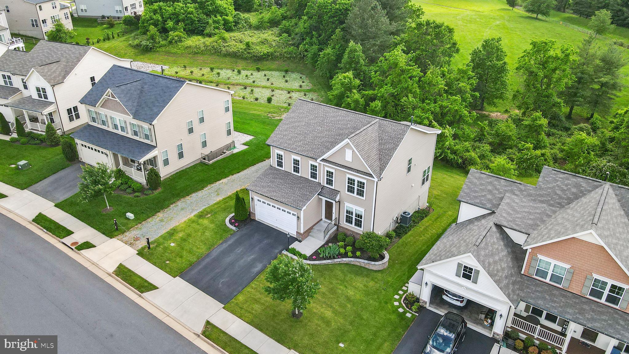 CAYDEN RIDGE - Residential