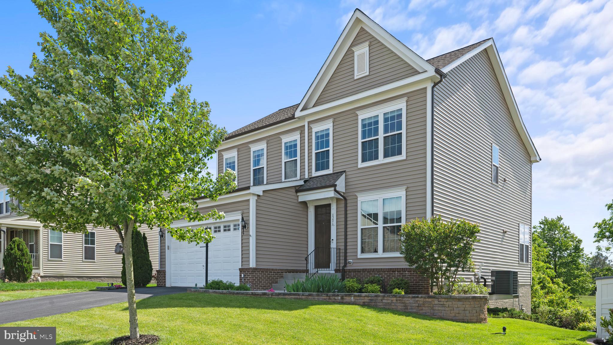 CAYDEN RIDGE - Residential