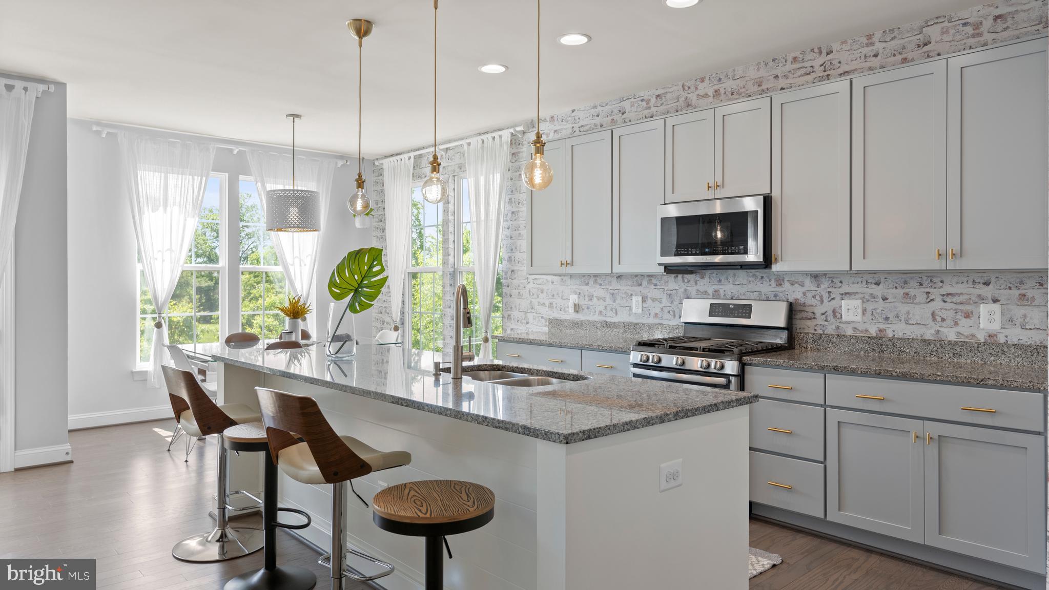 CAYDEN RIDGE - Residential