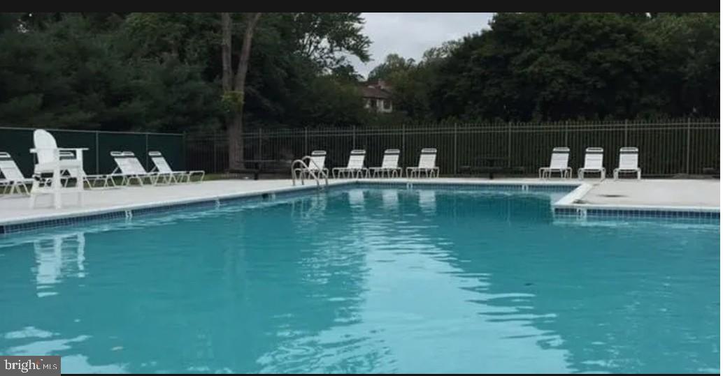 VALLEYBROOK - Residential