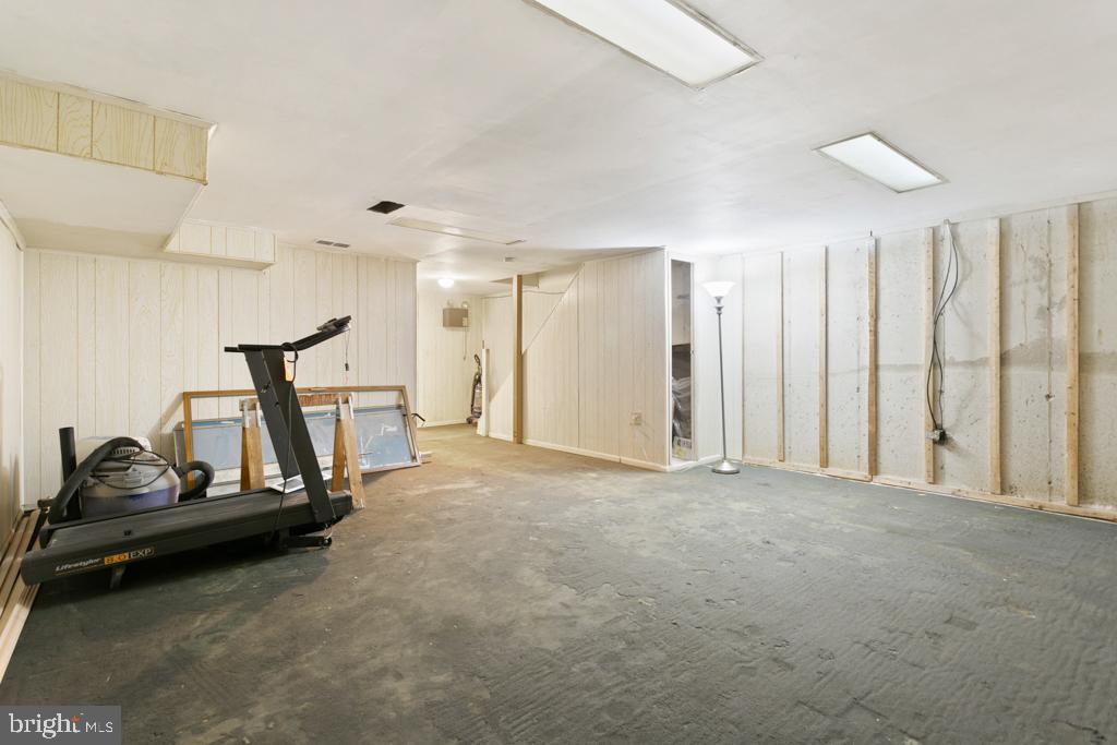 VALLEYBROOK - Residential