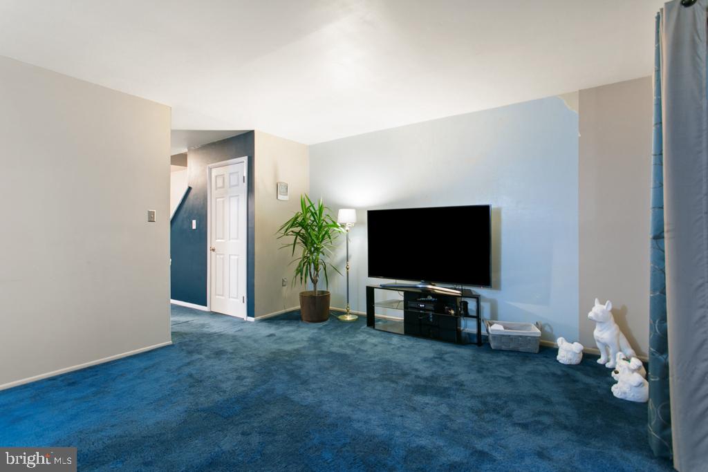 VALLEYBROOK - Residential