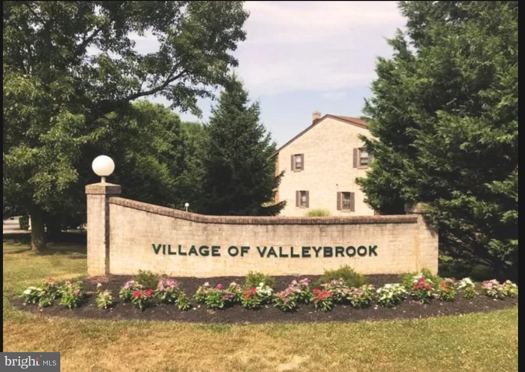 VALLEYBROOK - Residential