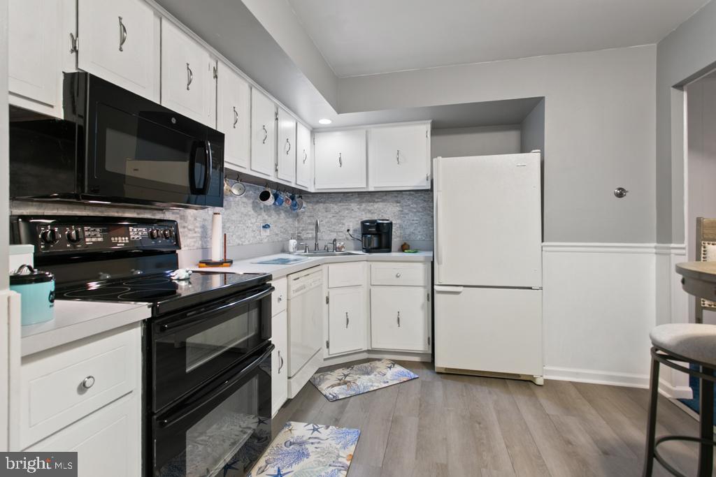 VALLEYBROOK - Residential