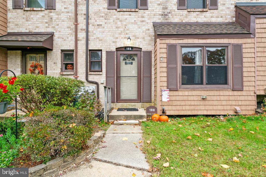 VALLEYBROOK - Residential