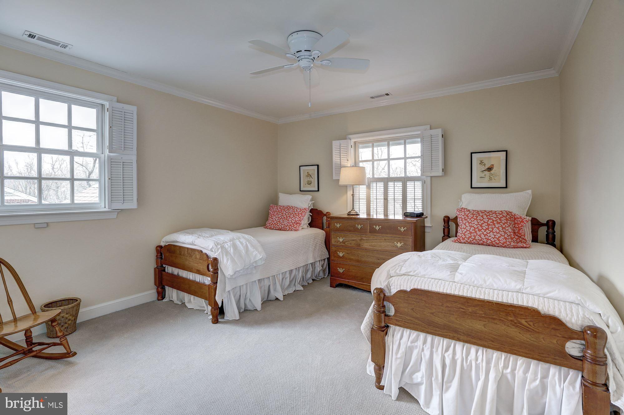 WESTMORELAND HILLS - Residential