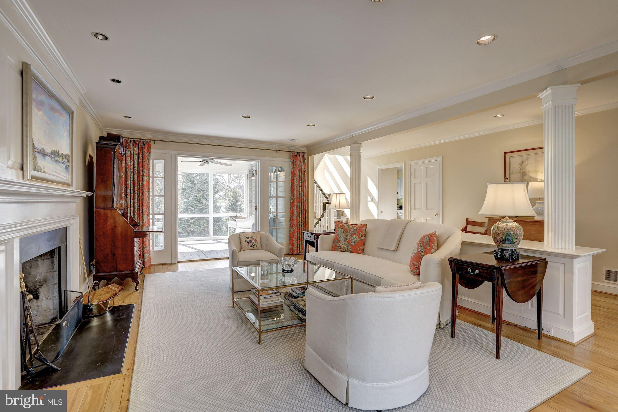 WESTMORELAND HILLS - Residential