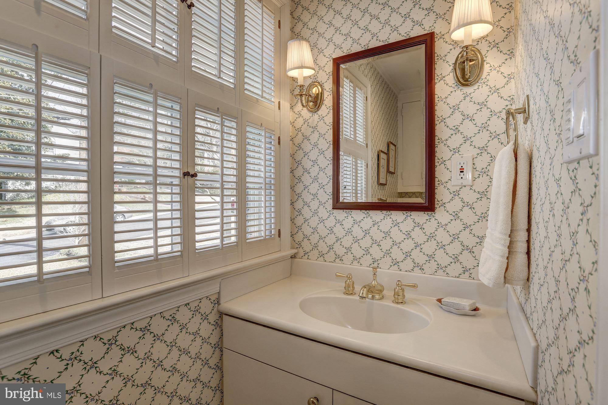 WESTMORELAND HILLS - Residential