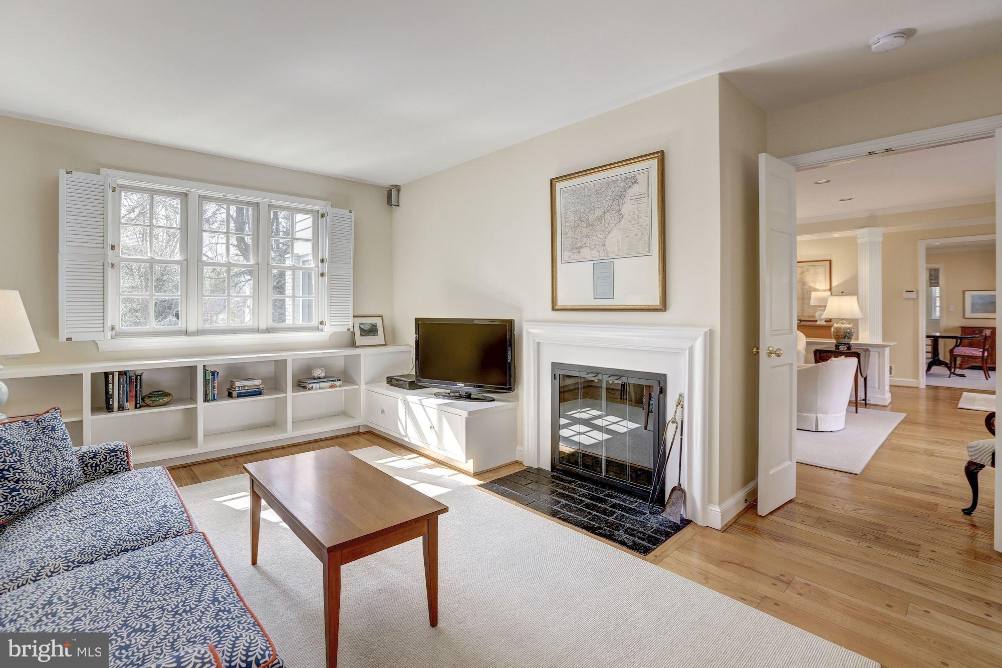 WESTMORELAND HILLS - Residential