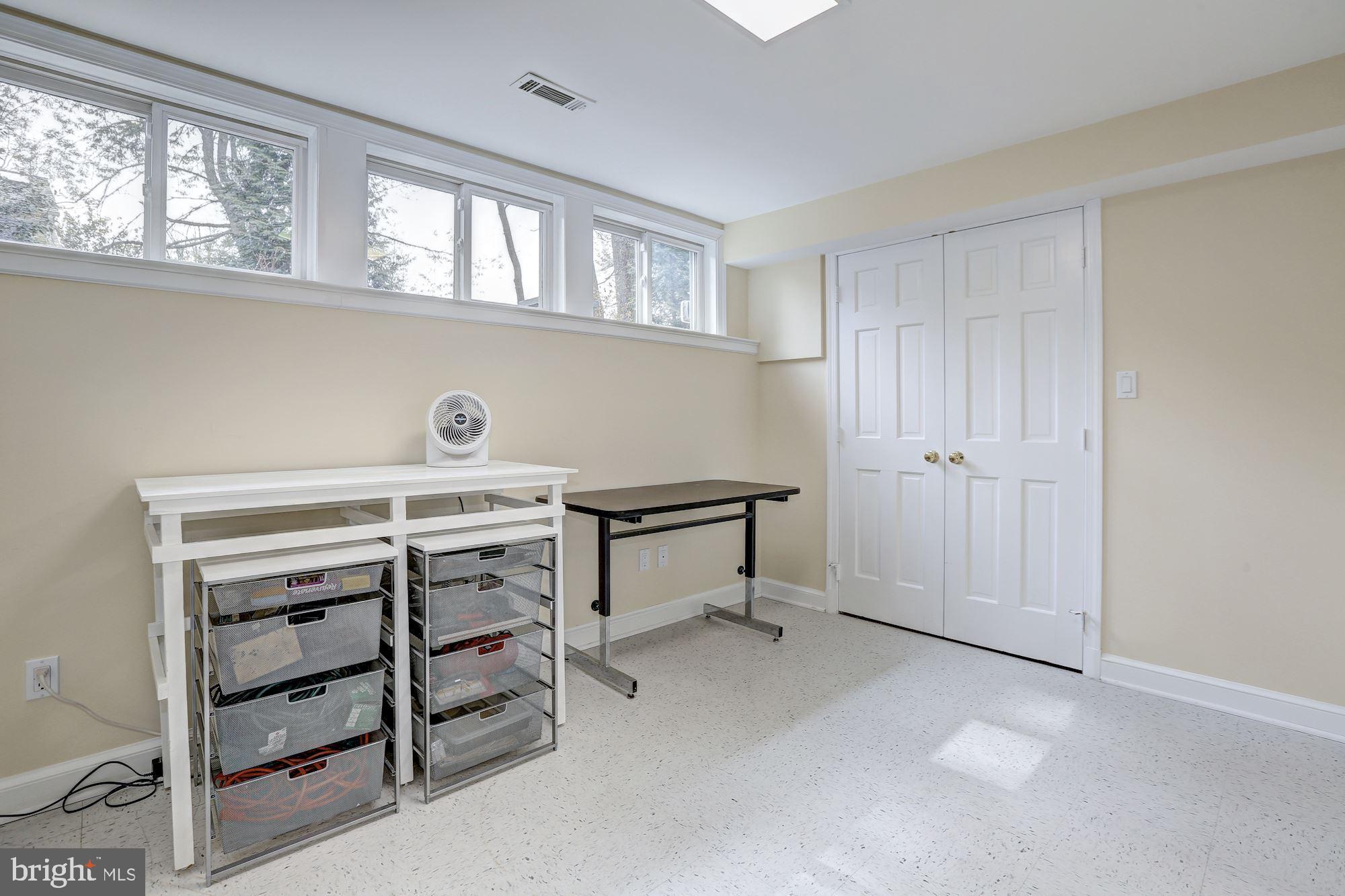 WESTMORELAND HILLS - Residential