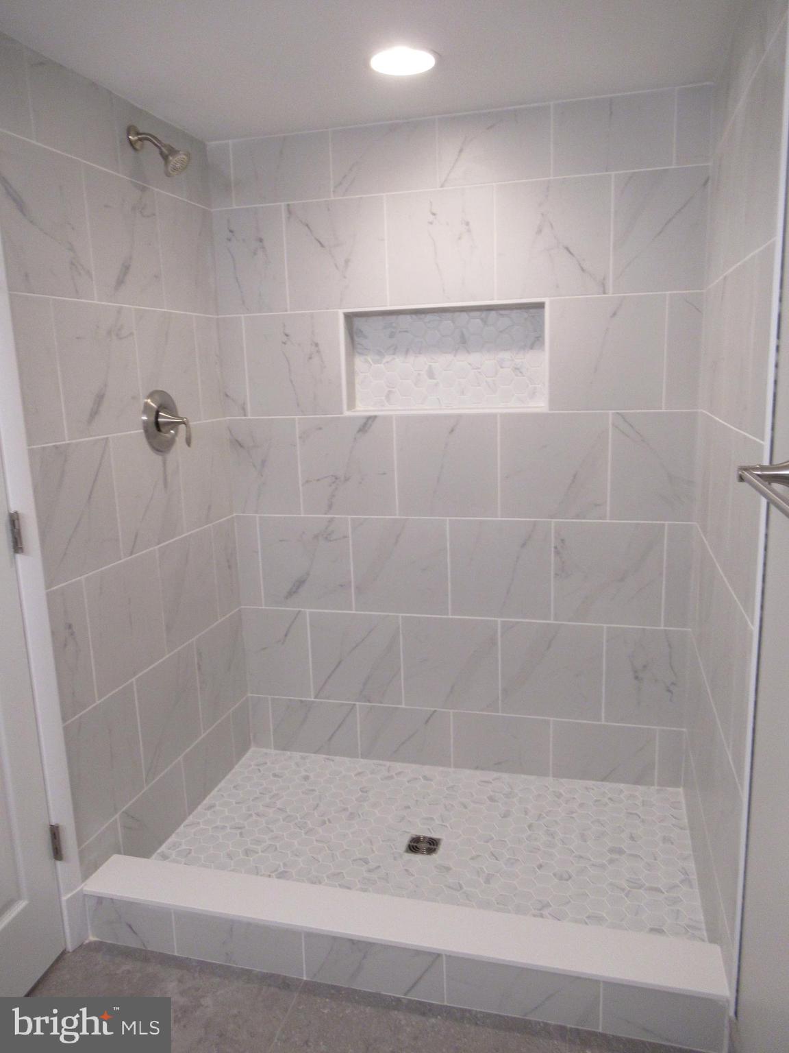 CHERRYDALE - Residential Lease