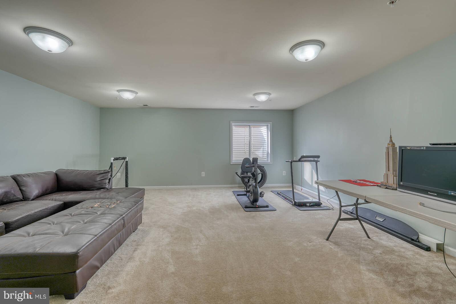 WYNDHOLME WOODS - Residential Lease