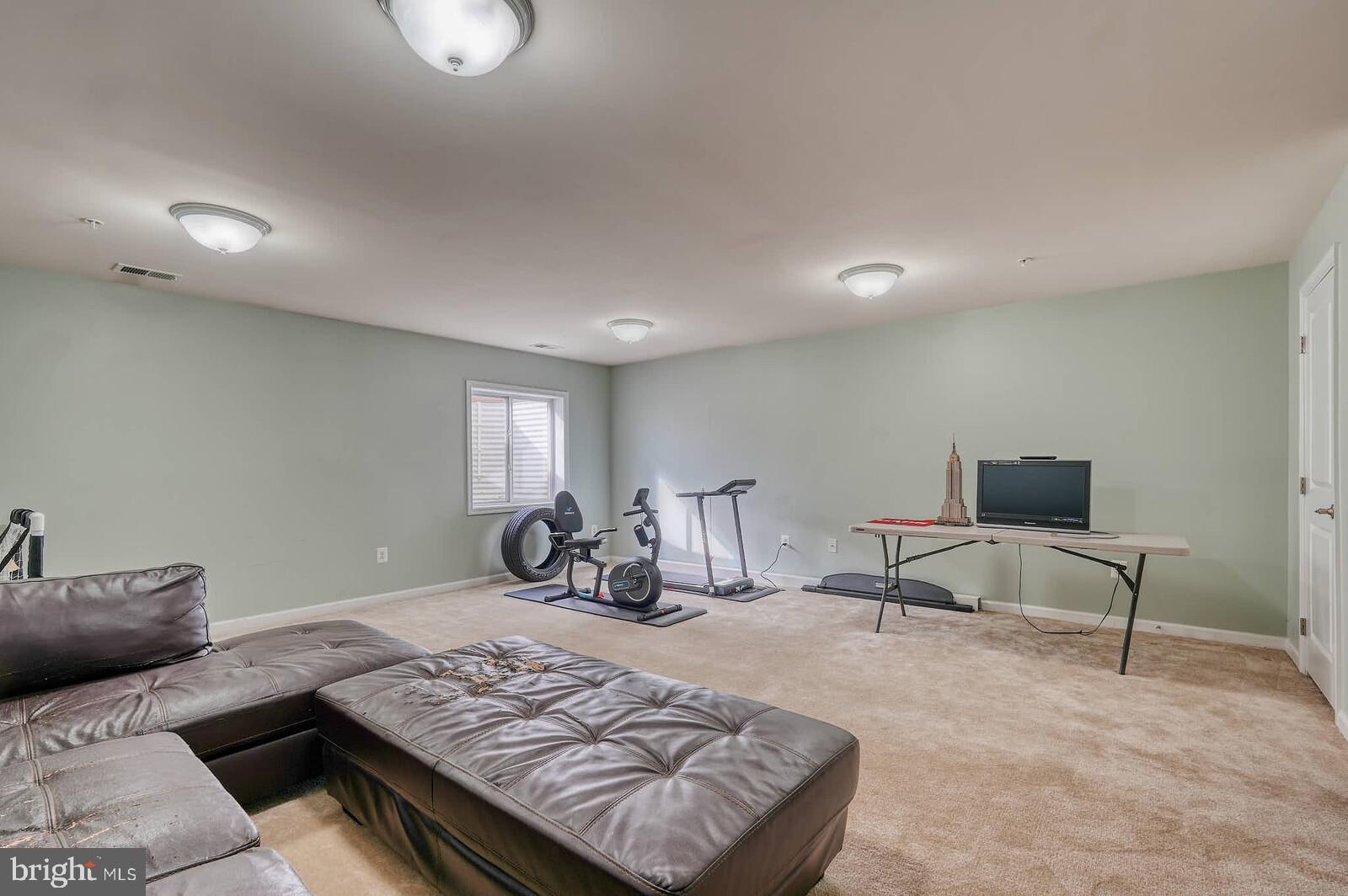 WYNDHOLME WOODS - Residential Lease