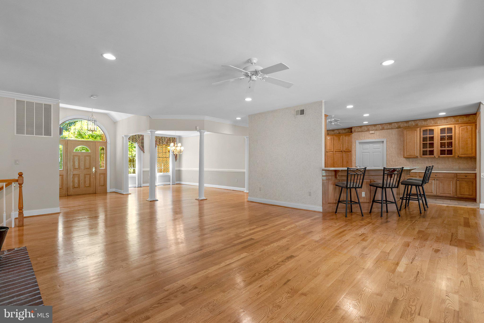 16216 WHITEHAVEN ROAD