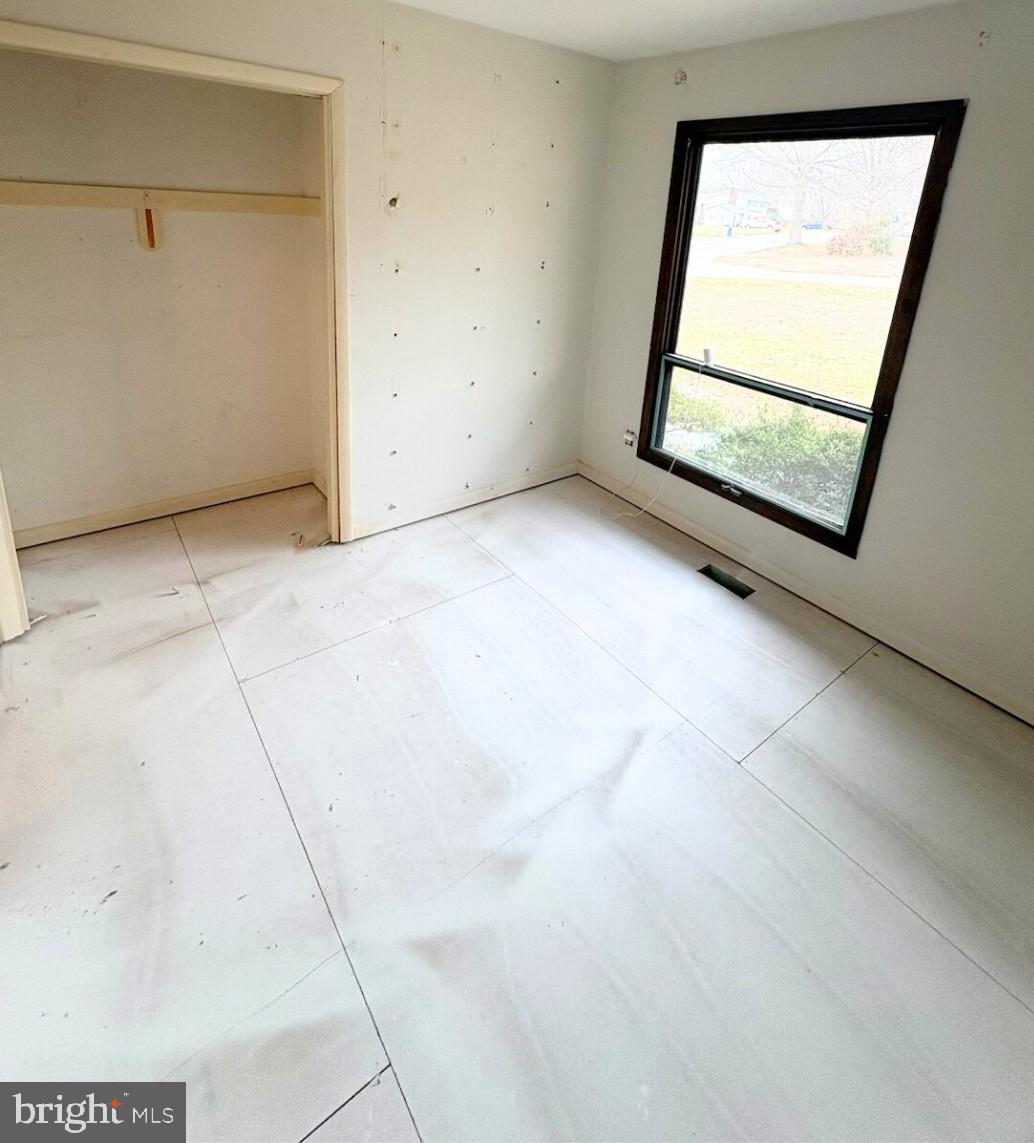 HUNTINGTON - Residential