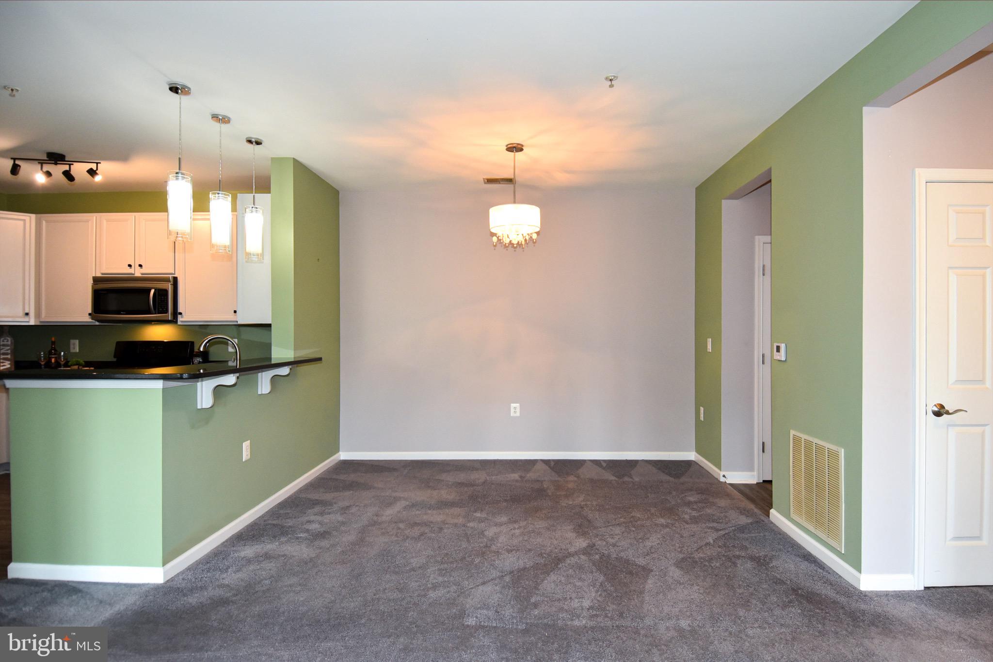 THE ADDISON AT ST PAUL - Residential