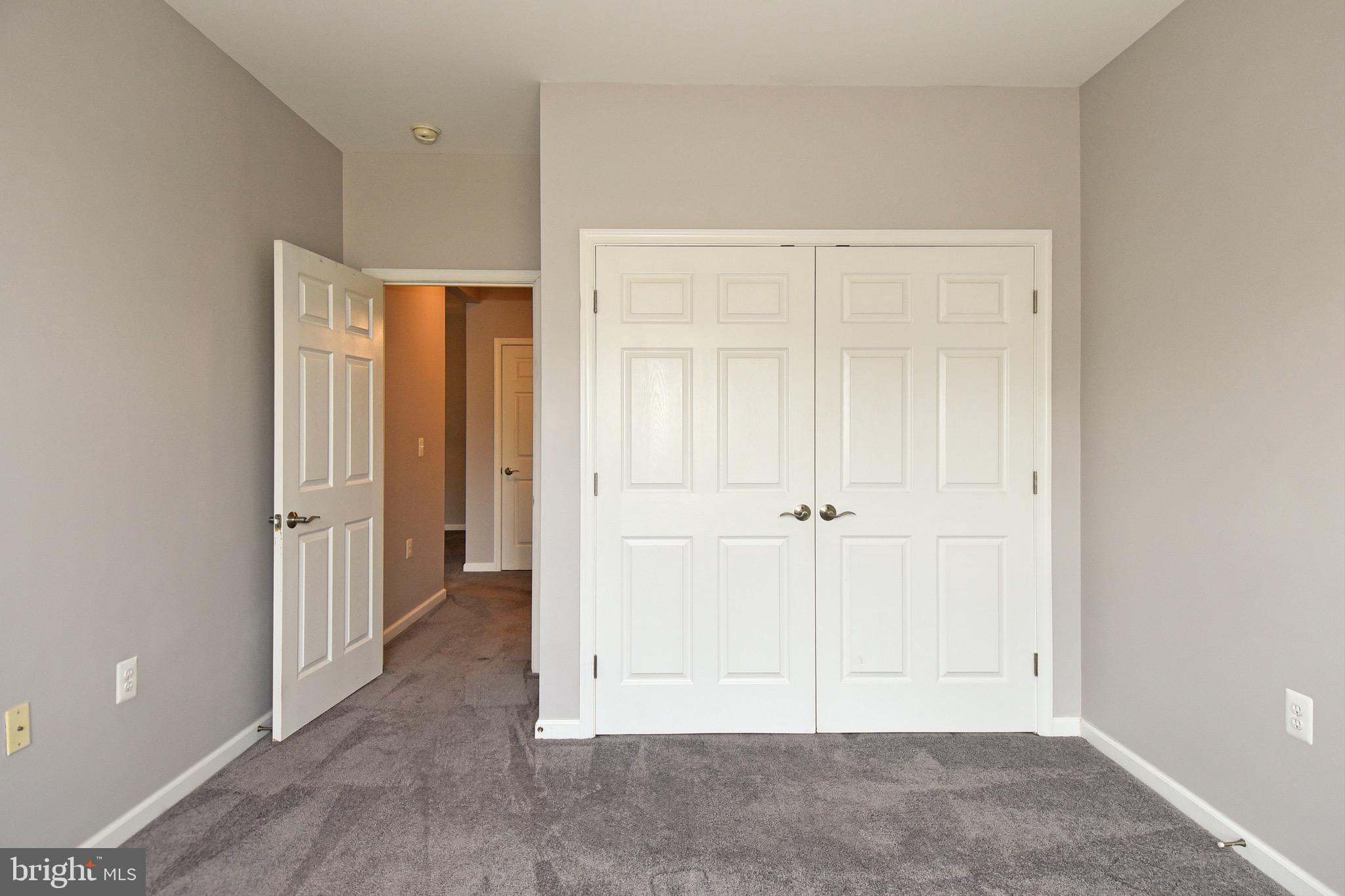 THE ADDISON AT ST PAUL - Residential