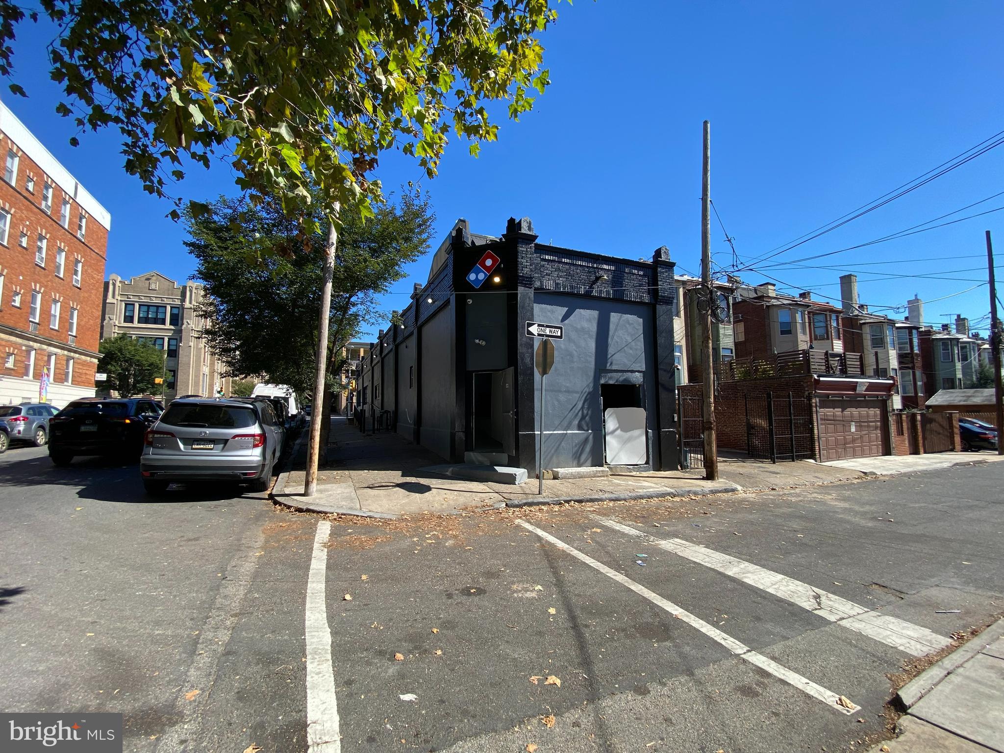 4438 CHESTNUT STREET