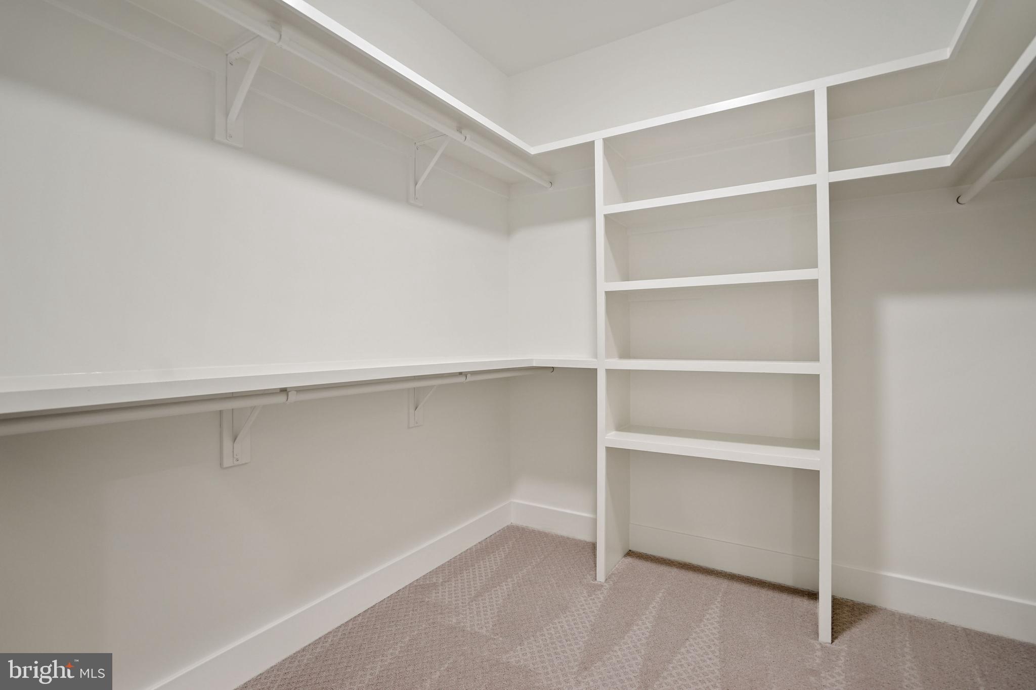 WESTBRIAR COUNTRY CLUB ESTATES - Residential