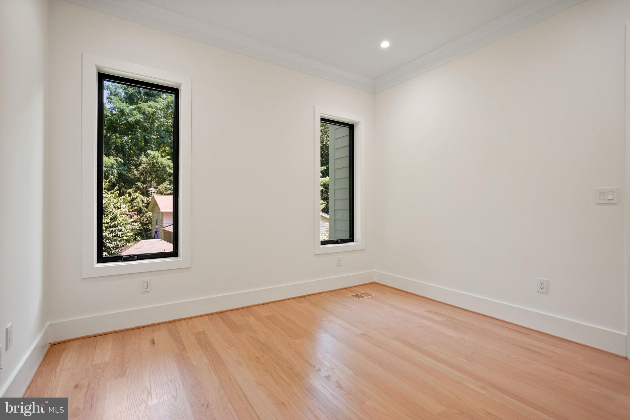 WESTBRIAR COUNTRY CLUB ESTATES - Residential