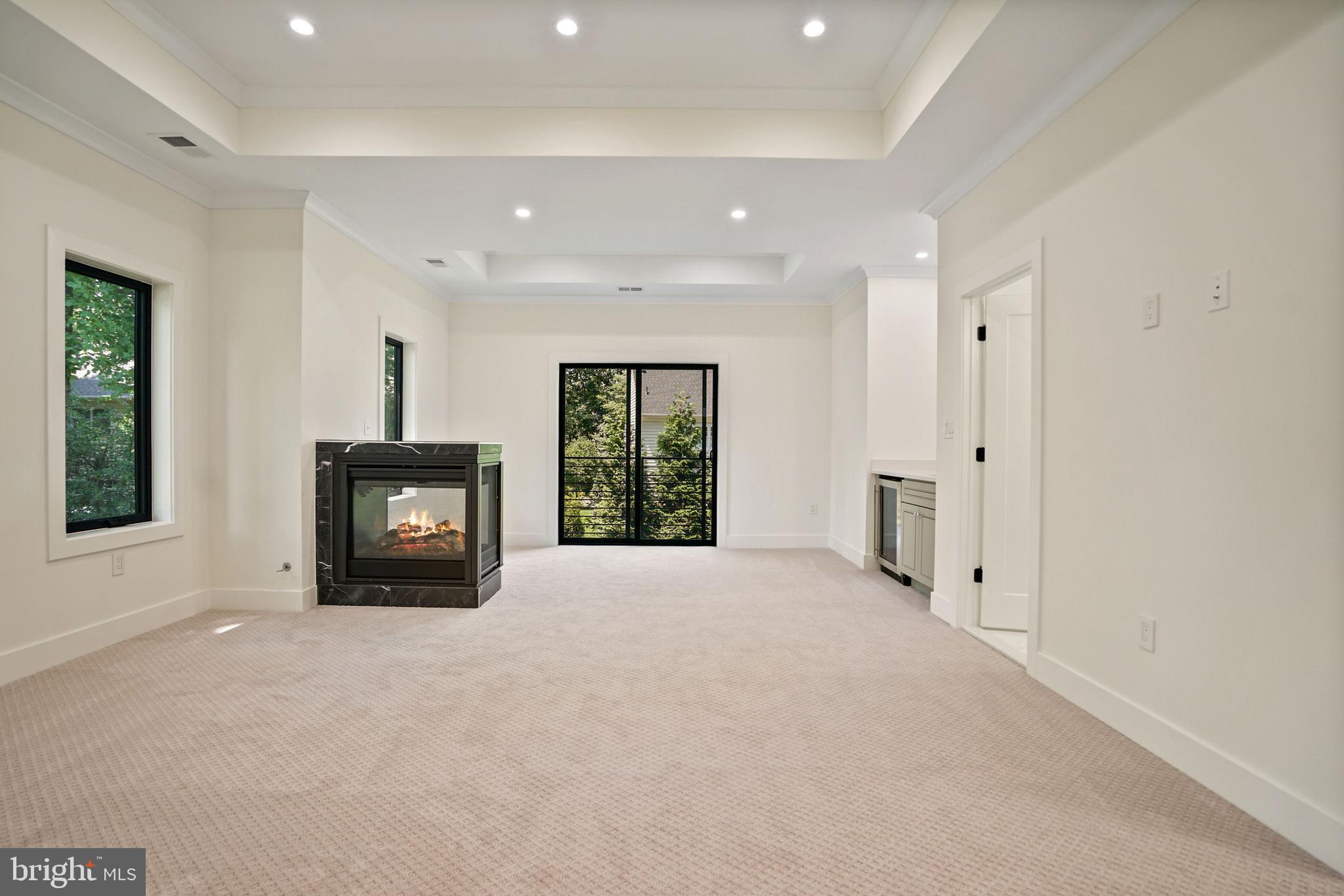 WESTBRIAR COUNTRY CLUB ESTATES - Residential