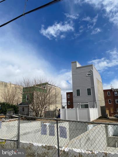 NORRIS SQUARE - Residential