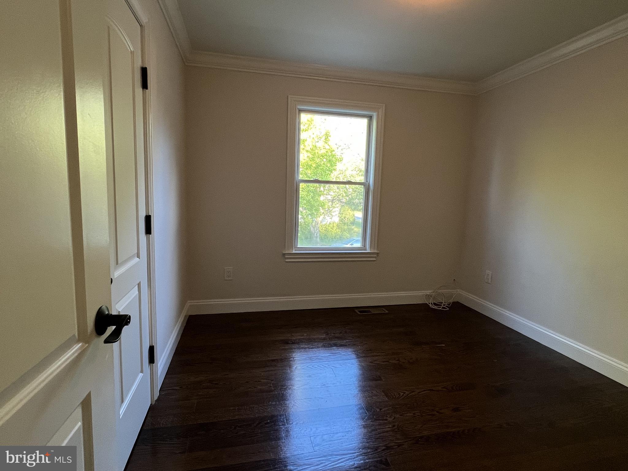 FLOWER HILL - Residential