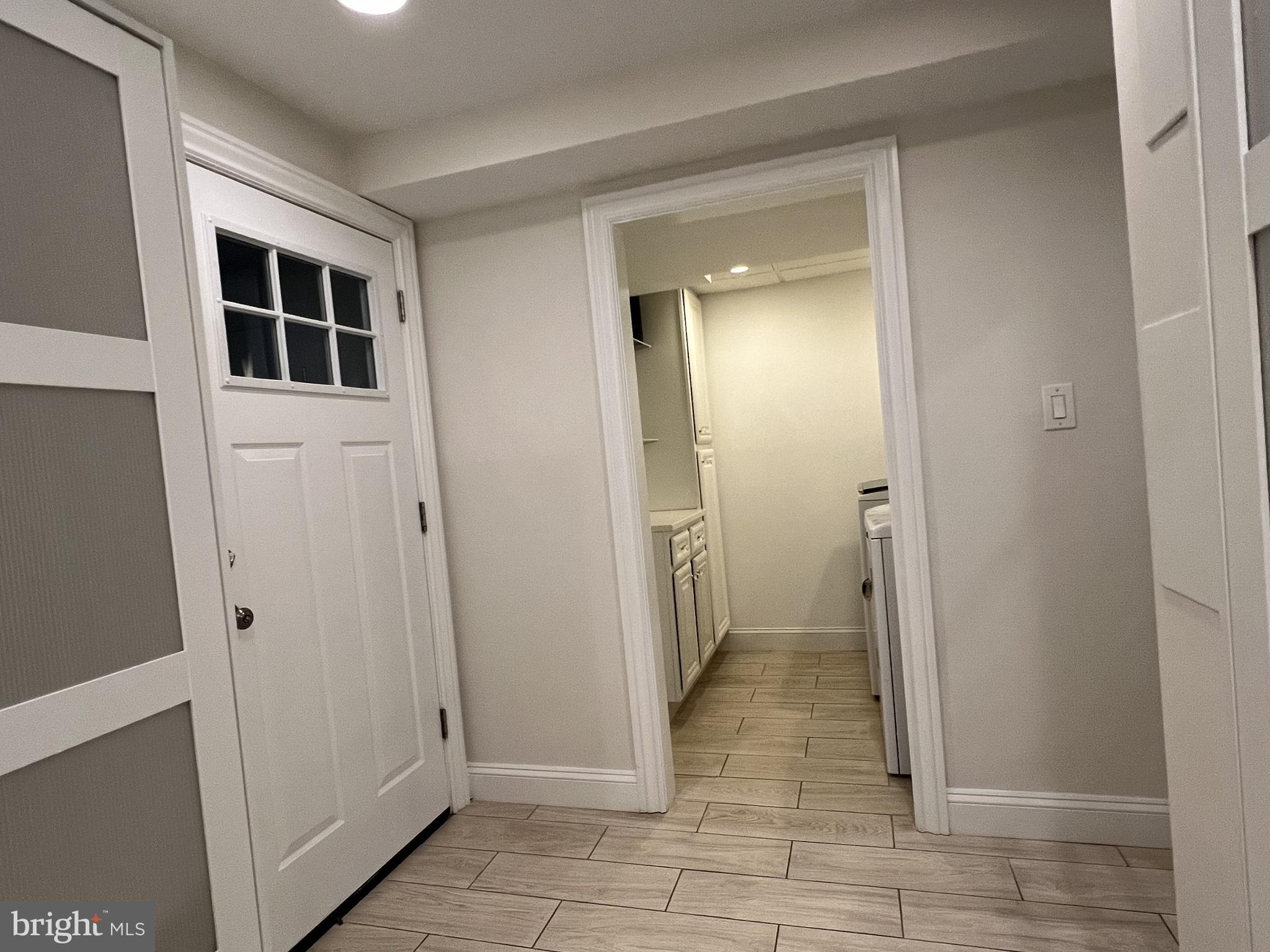 FLOWER HILL - Residential