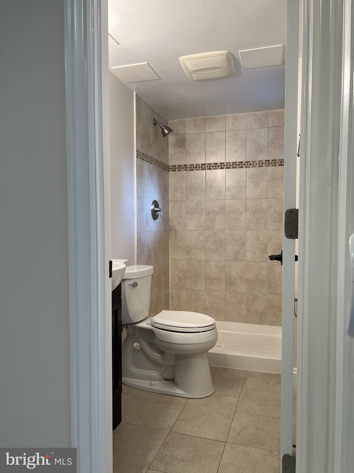 FLOWER HILL - Residential