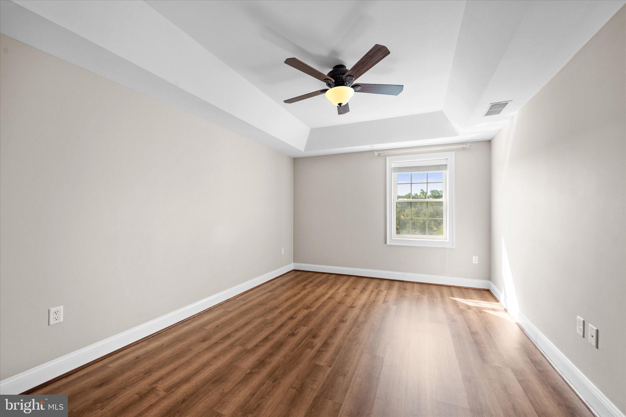 ISABELLA AT MONTICELLO MEWS - Residential