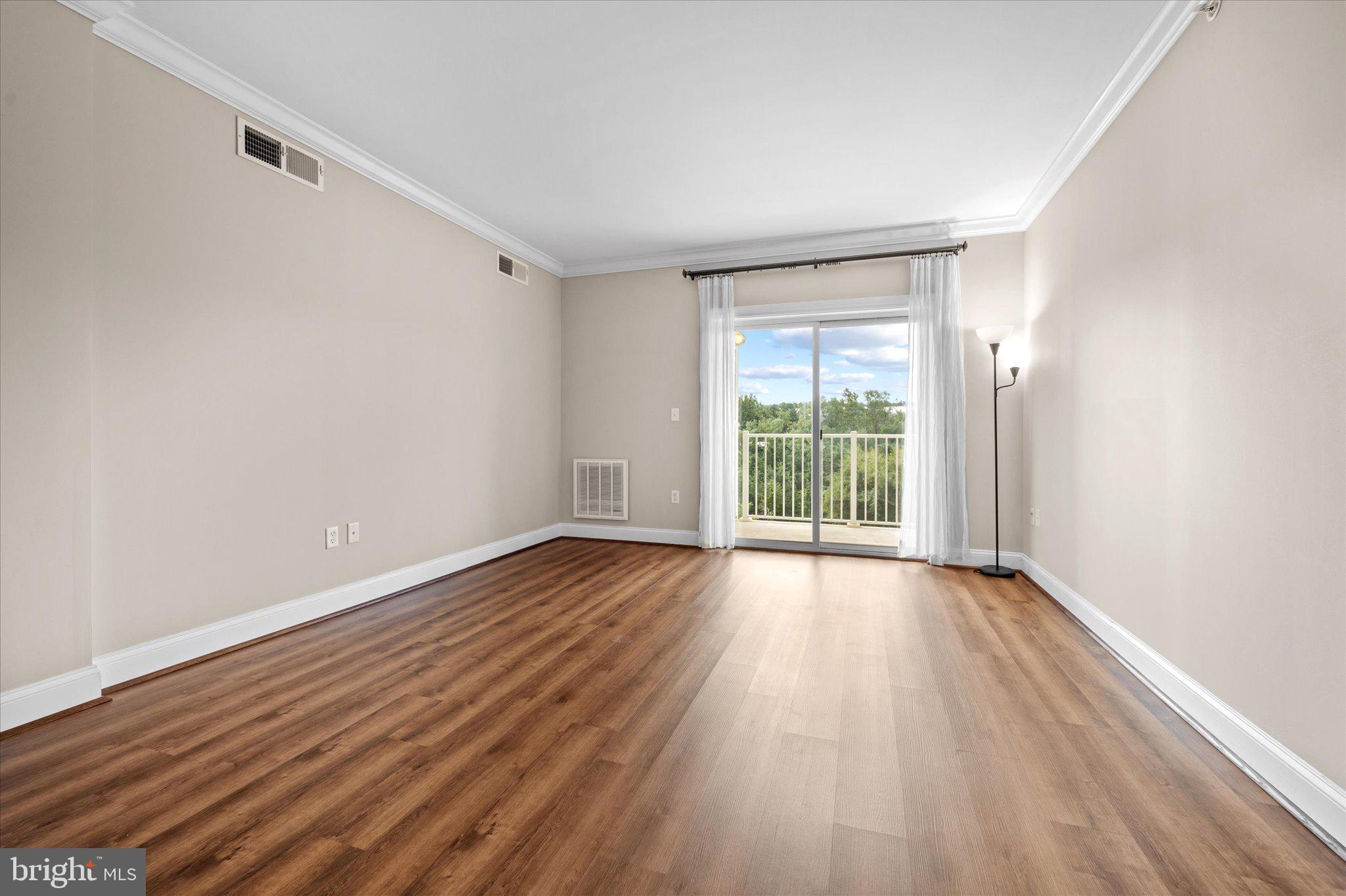 ISABELLA AT MONTICELLO MEWS - Residential