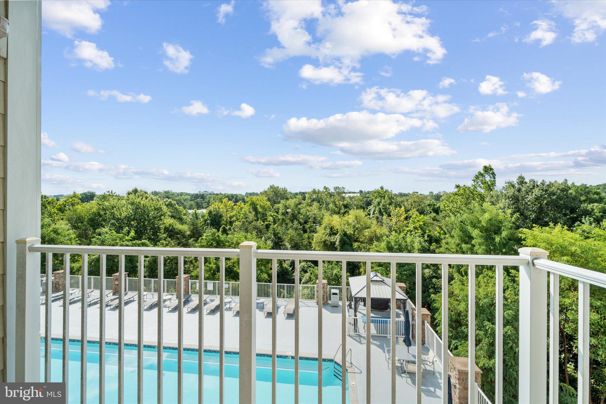 ISABELLA AT MONTICELLO MEWS - Residential