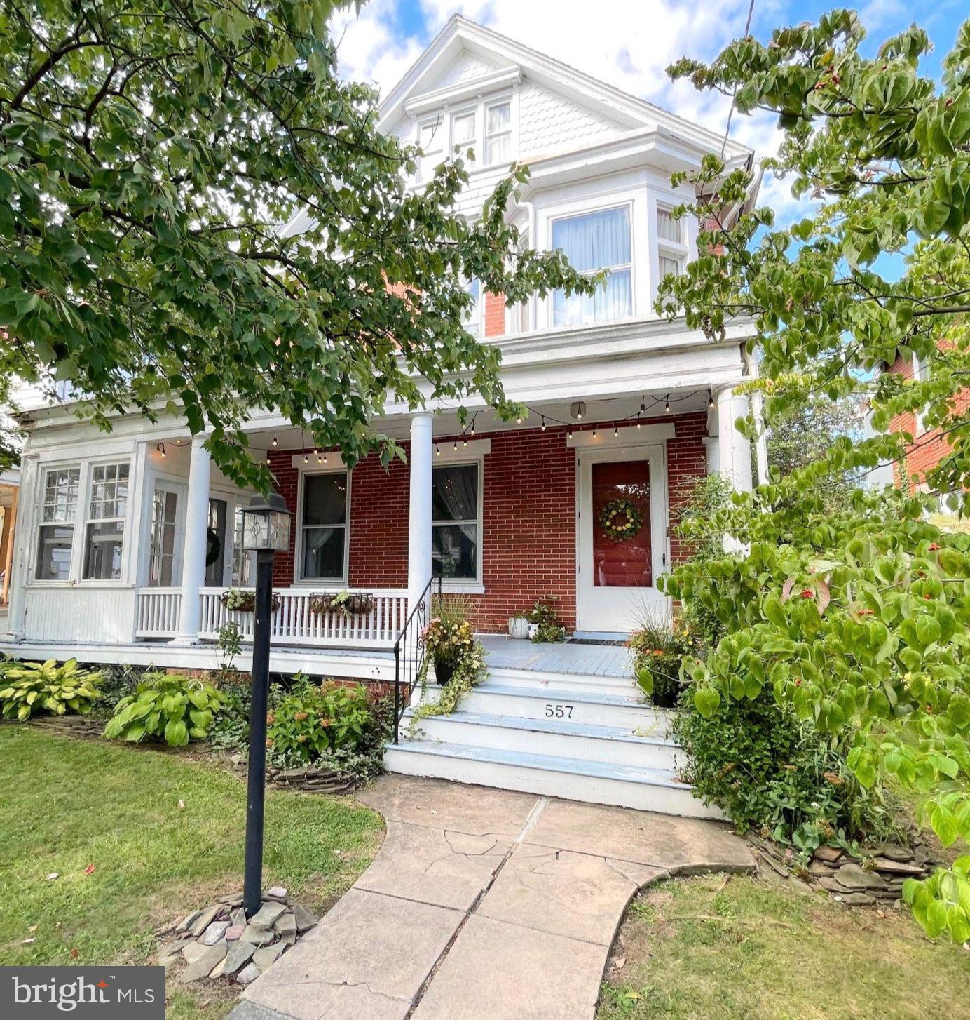 557 NELSON STREET