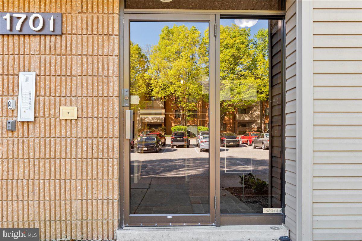 1701 MOUNT WASHINGTON COURT D