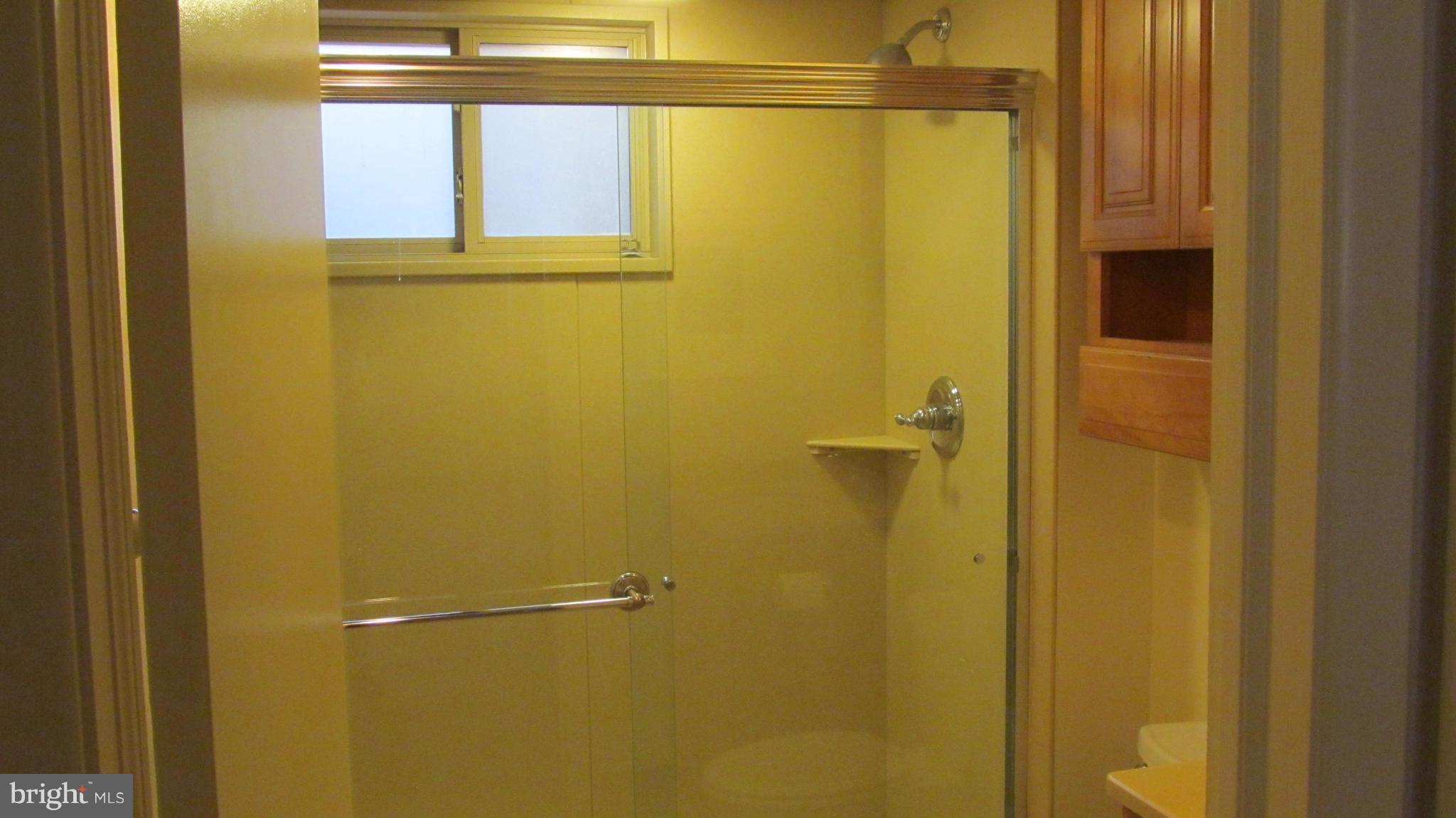 FRANKLIN PARK - Residential Lease