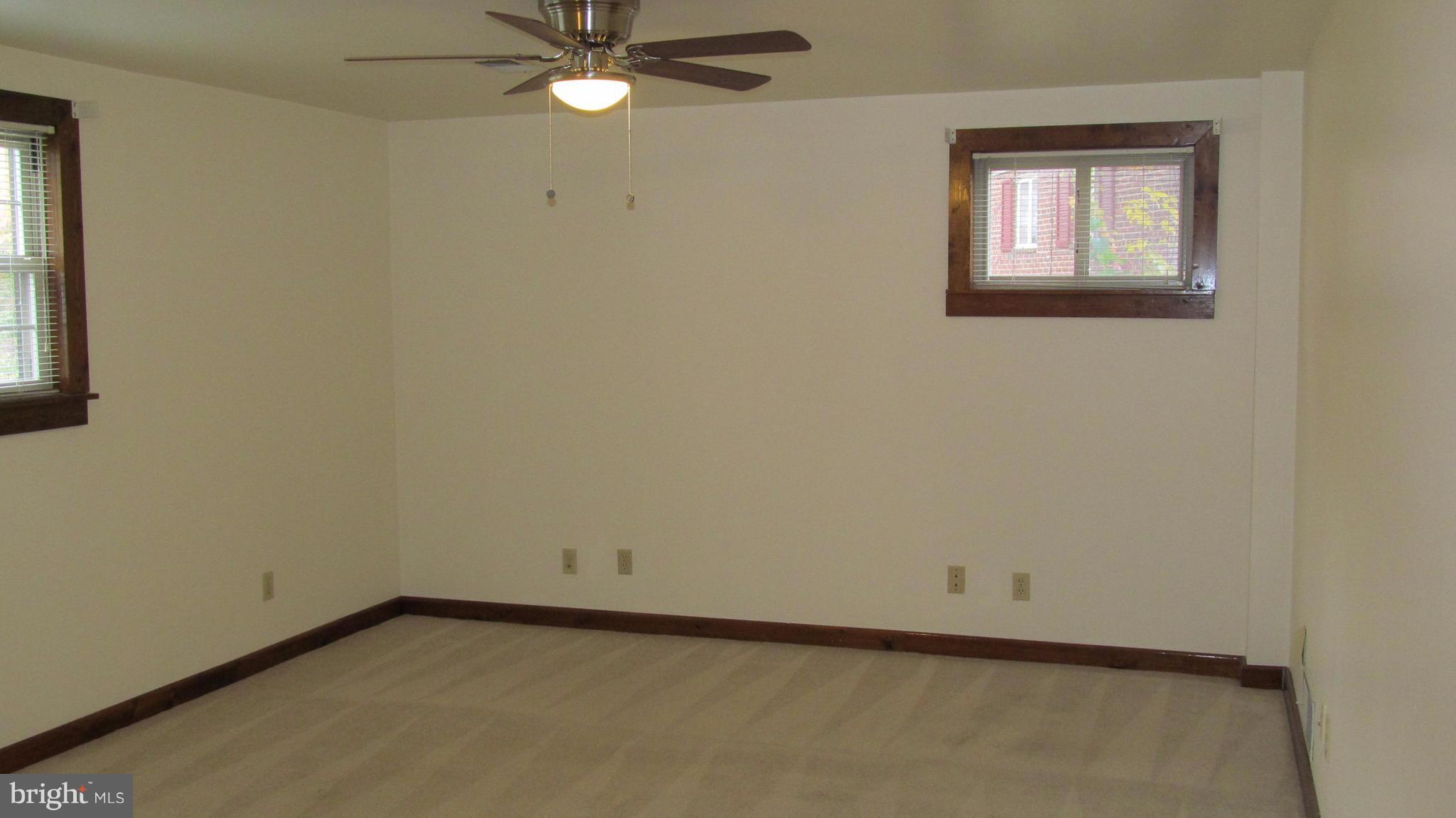 FRANKLIN PARK - Residential Lease