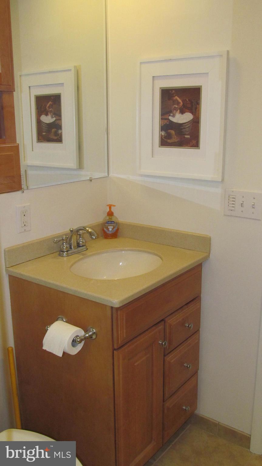 FRANKLIN PARK - Residential Lease