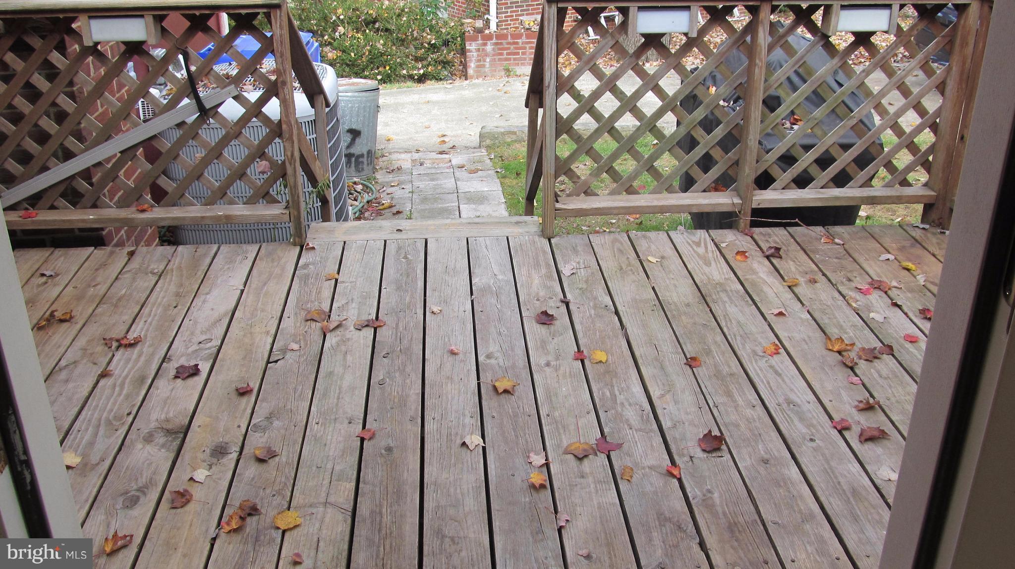 FRANKLIN PARK - Residential Lease