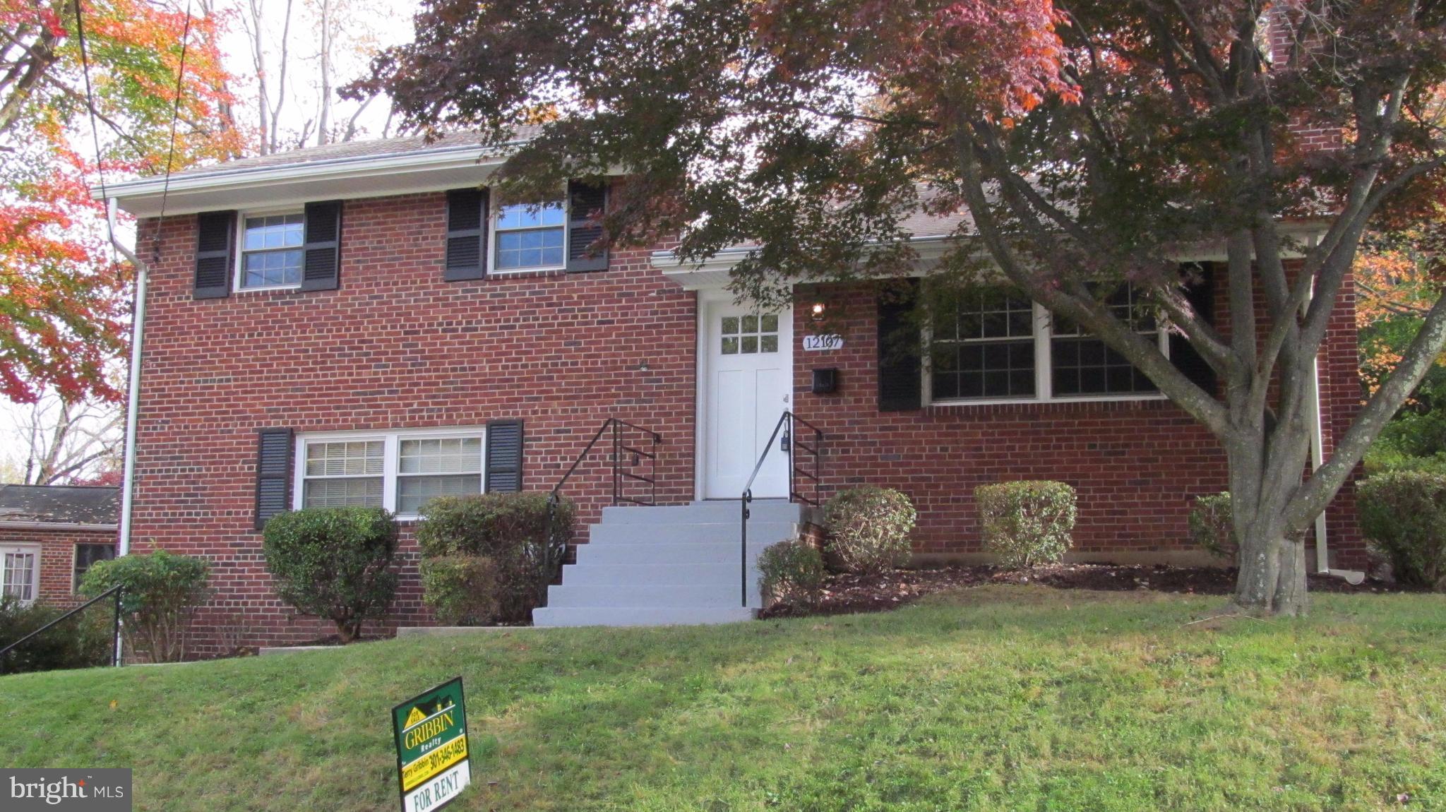 FRANKLIN PARK - Residential Lease