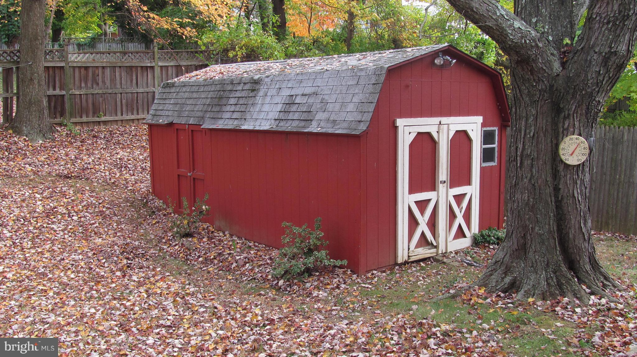 FRANKLIN PARK - Residential Lease